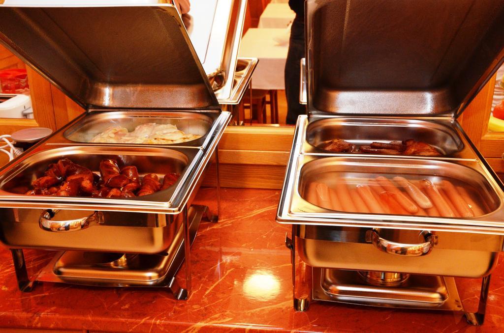 Art Garni Hotel Kanjiza Ngoại thất bức ảnh